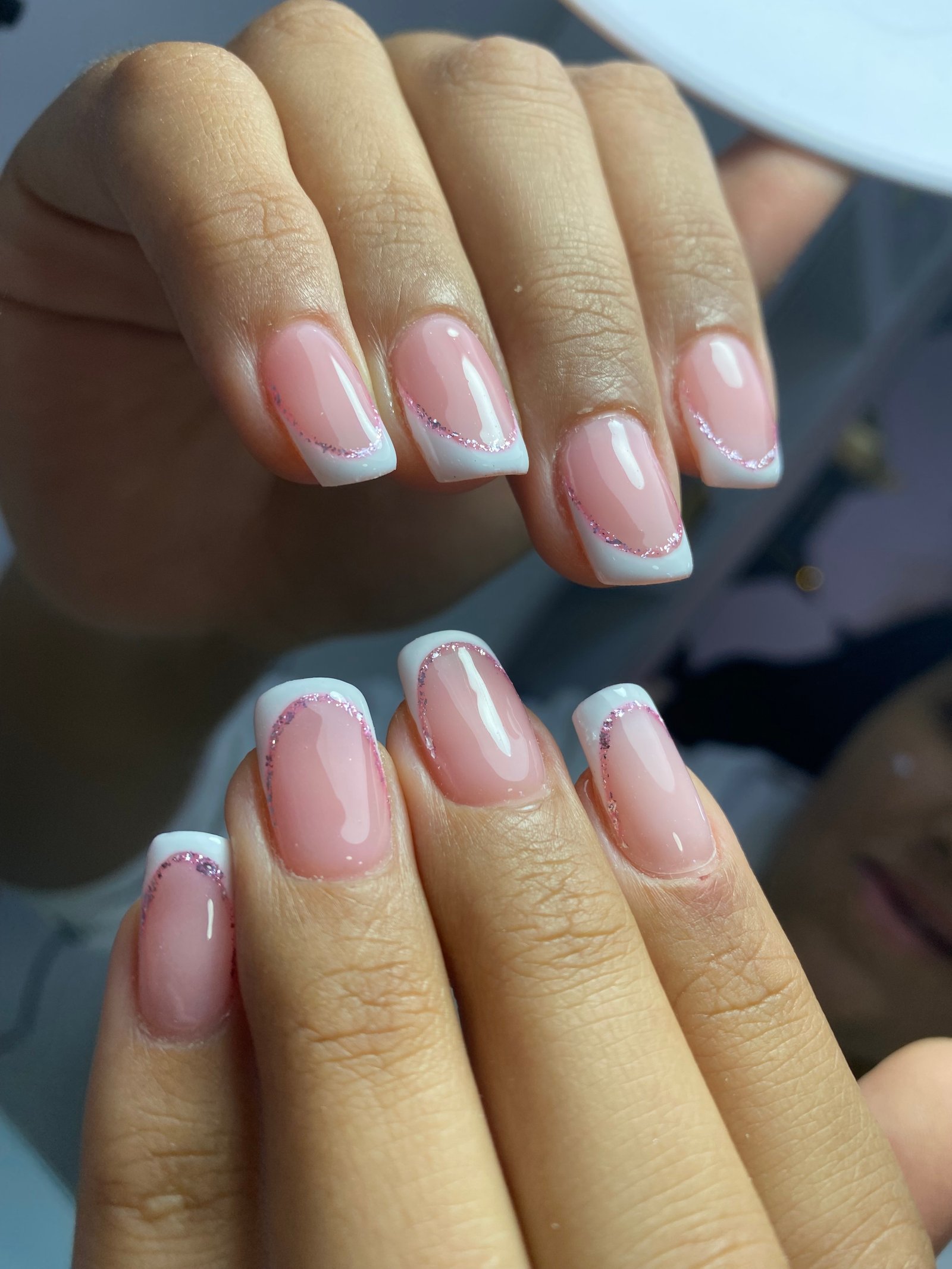 ESMALTADO SEMIPERMANENTE